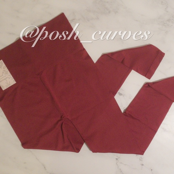 Zenana Seamless High-Waist Tummy Control Leggings: Cabernet Red | Size L/XL NWT. - Picture 9 of 10